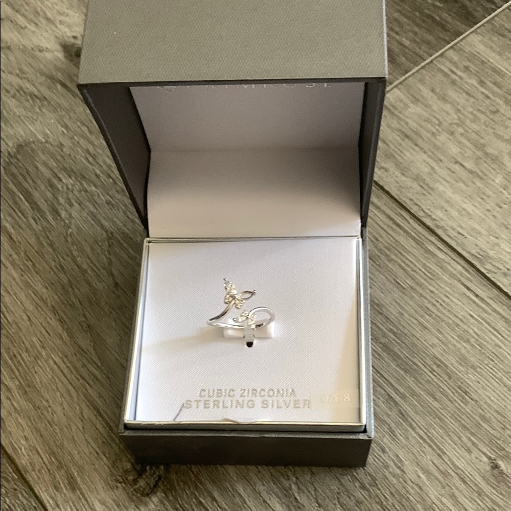 Primrose sterling silver  butterfly ring size 8 please read description